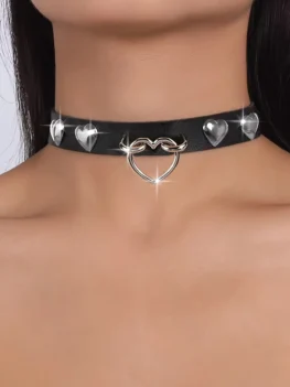 Punk Heart Pendant Cute Sexy Necklace PU Leather Collar Suitable for Daily Holiday Party Christmas Valentine's Day Gift